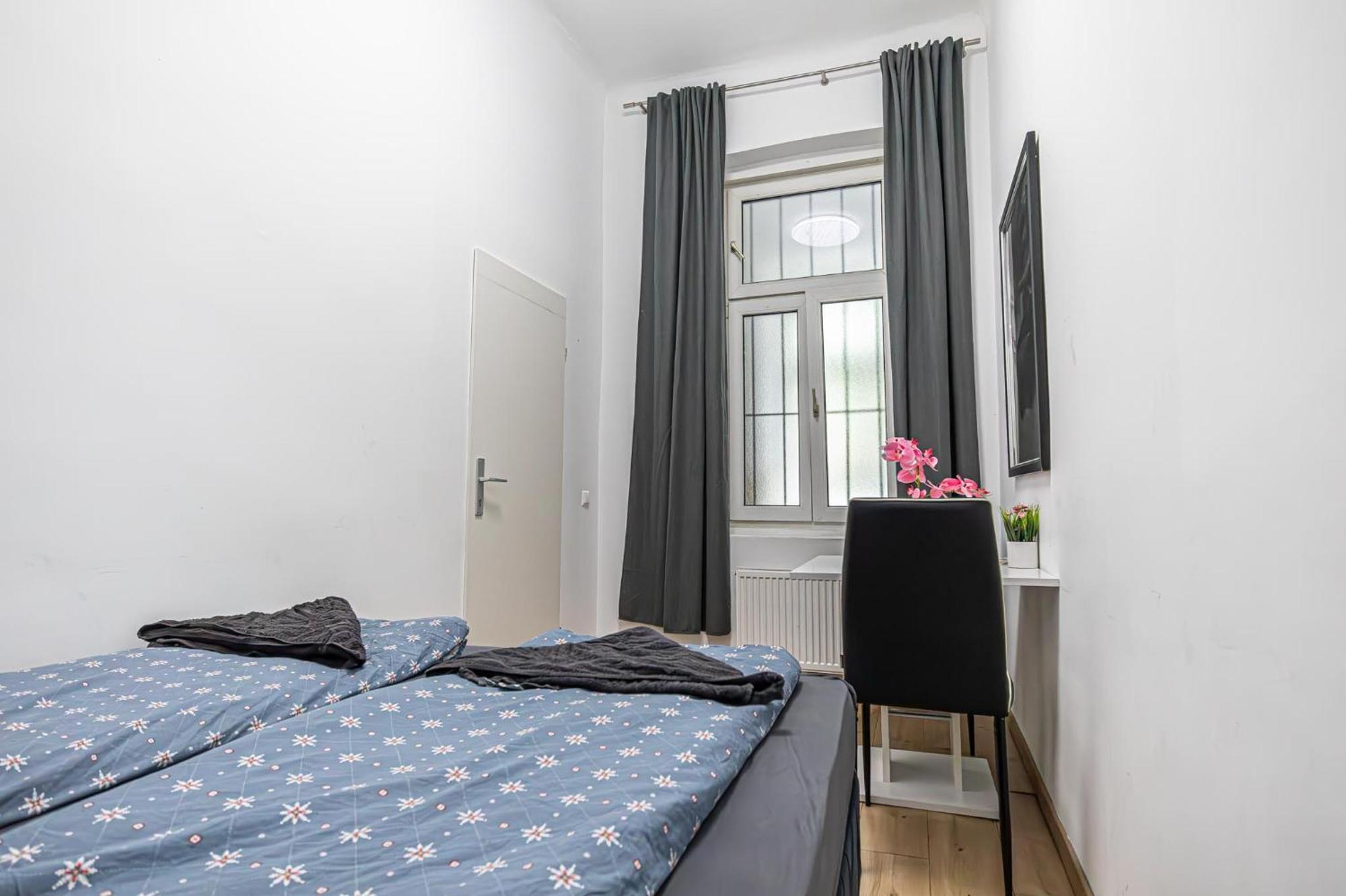 6 Min To Amusement Park - Economy Rooms In Shared Apartment Vienna Exterior photo