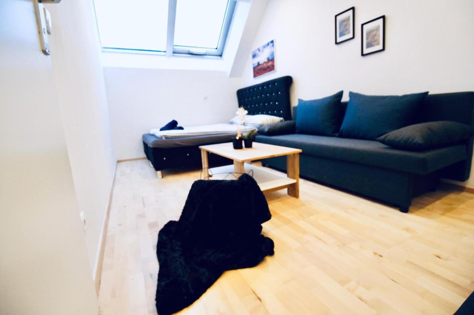 6 Min To Amusement Park - Economy Rooms In Shared Apartment Vienna Exterior photo